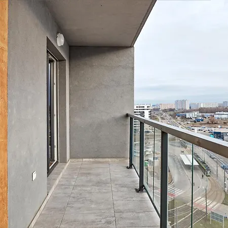 Lägenhet 10th Floor Unii Lubelskiej By Bookinghost Poznań