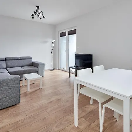 10th Floor Unii Lubelskiej By Bookinghost *