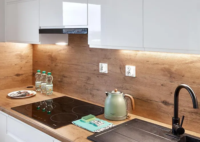 Apartamento 10th Floor Unii Lubelskiej By Bookinghost