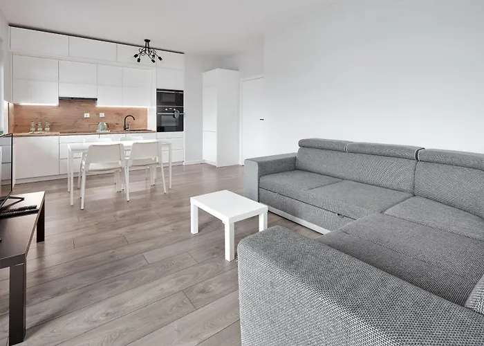 10th Floor Unii Lubelskiej By Bookinghost